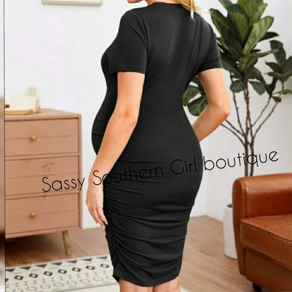 🆕⭐Mod Black bodycon maternity dress - Picture 2 of 8